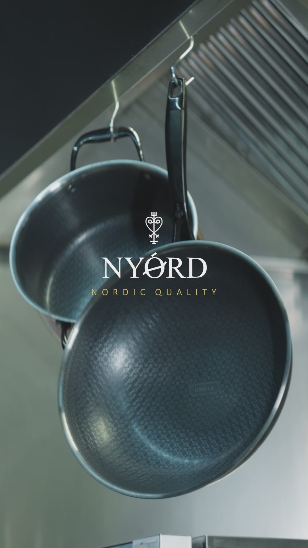 Kupferpfanne mit Antihaftbeschichtung, mit Deckel und Wabenstruktur